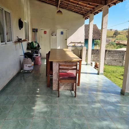 Chacara Recanto Vovo Luiza Aracariguama Exteriör bild