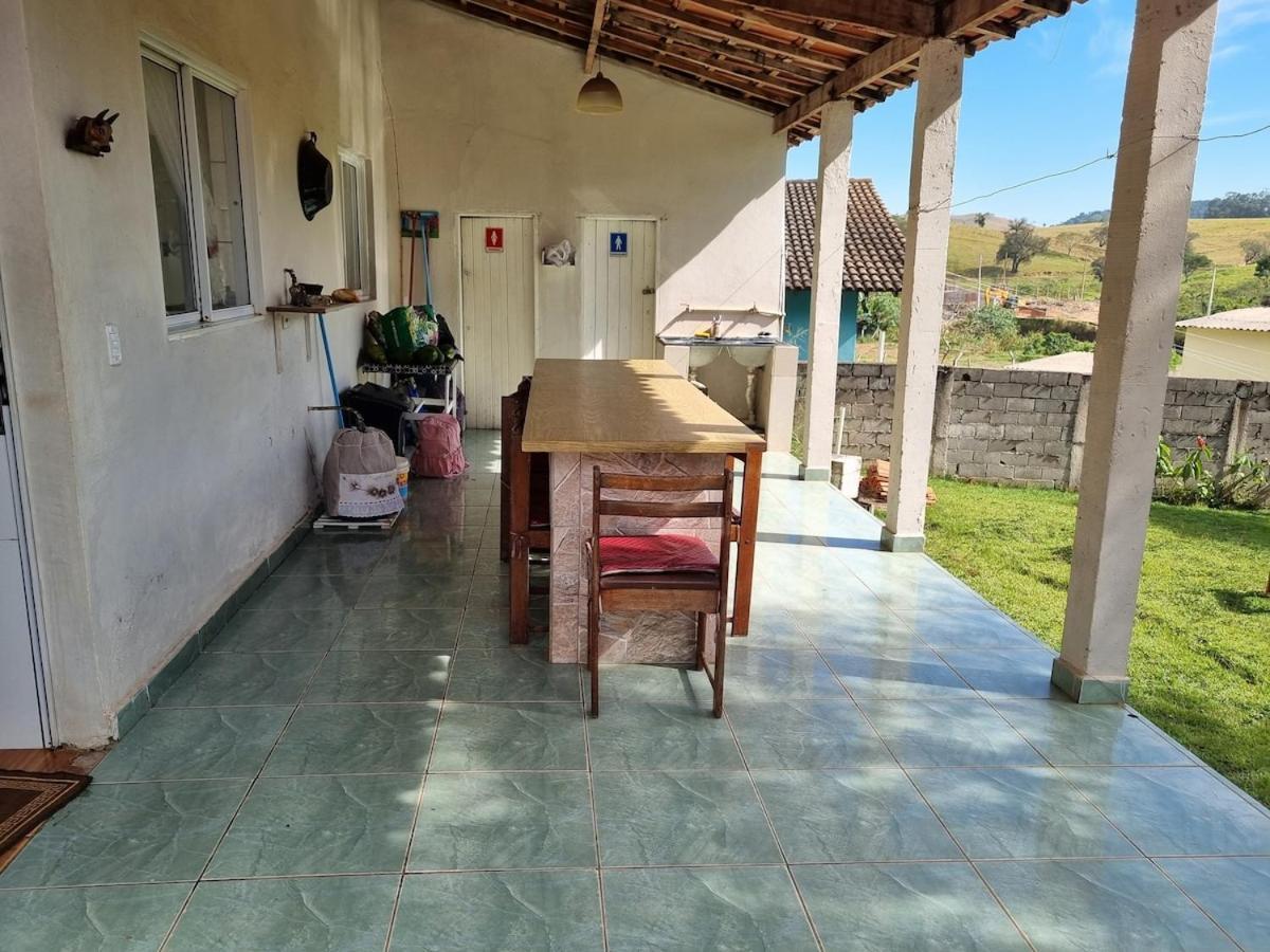 Chacara Recanto Vovo Luiza Aracariguama Exteriör bild